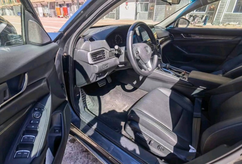 东营22年本田雅阁6