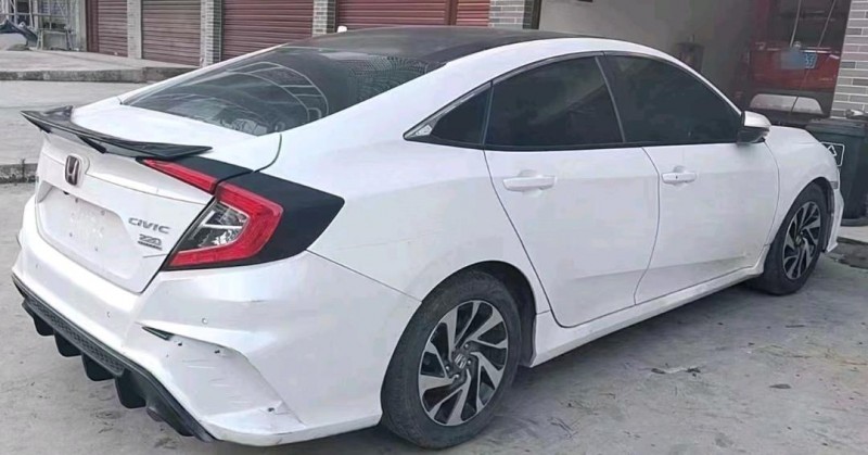 广州19年本田思域4