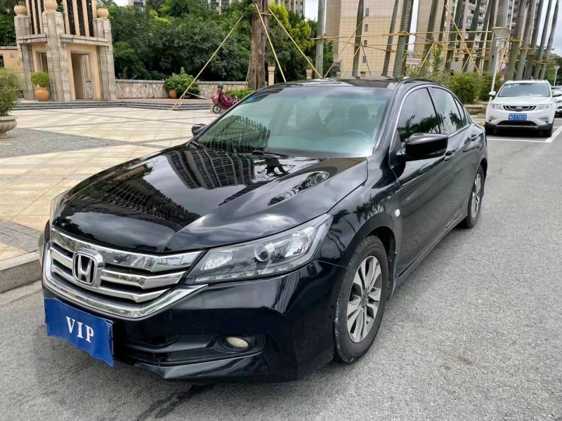 广州15年本田雅阁3