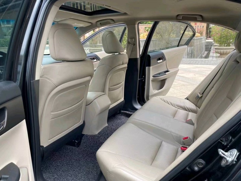 广州15年本田雅阁6