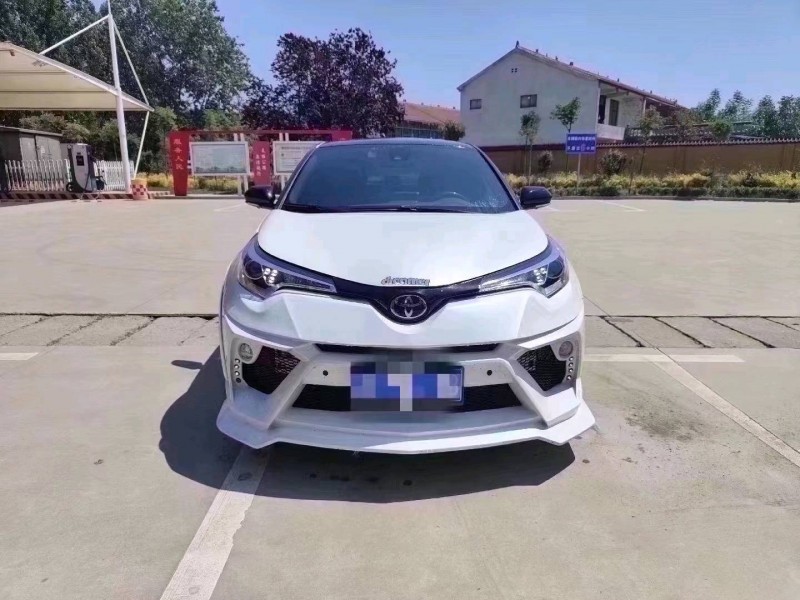 北京21年丰田CHR1