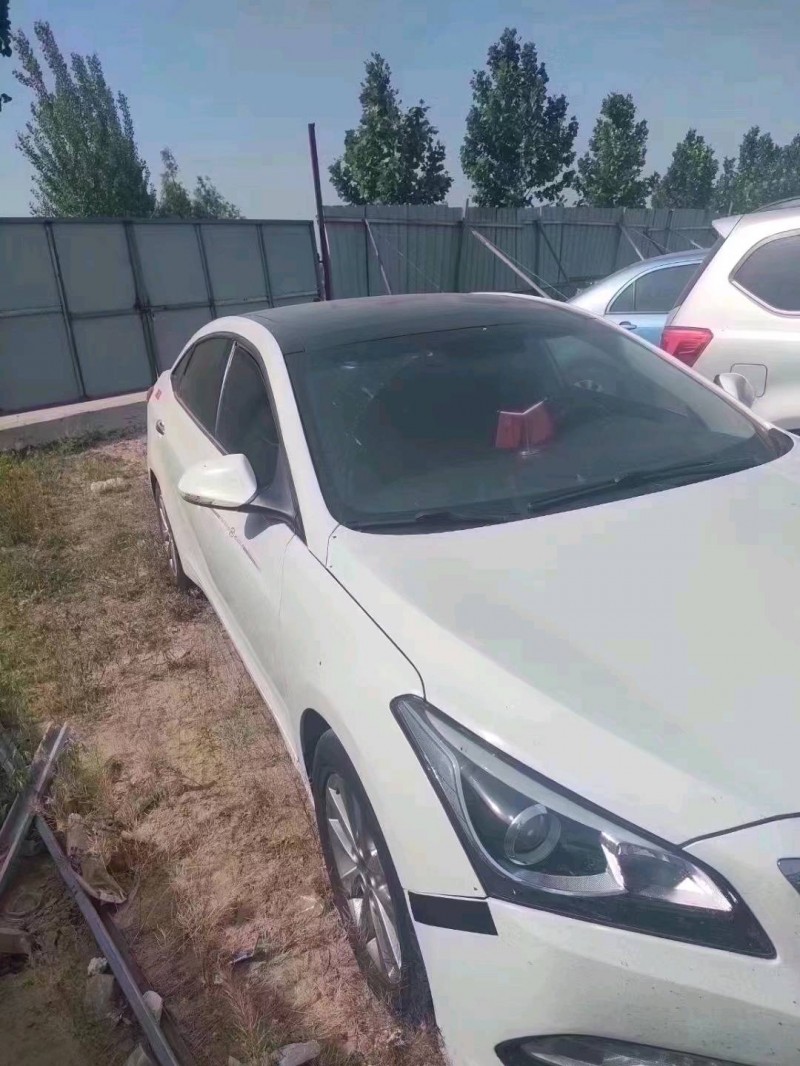 北京16年现代名图7