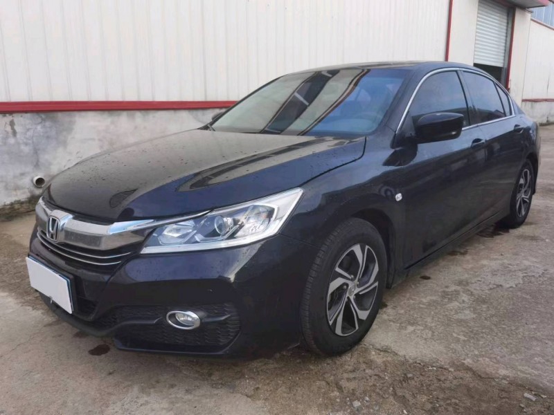 徐州16年本田雅阁2