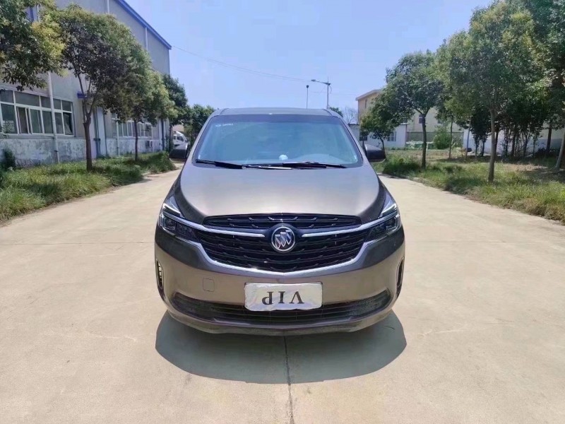 北京22年别克GL81