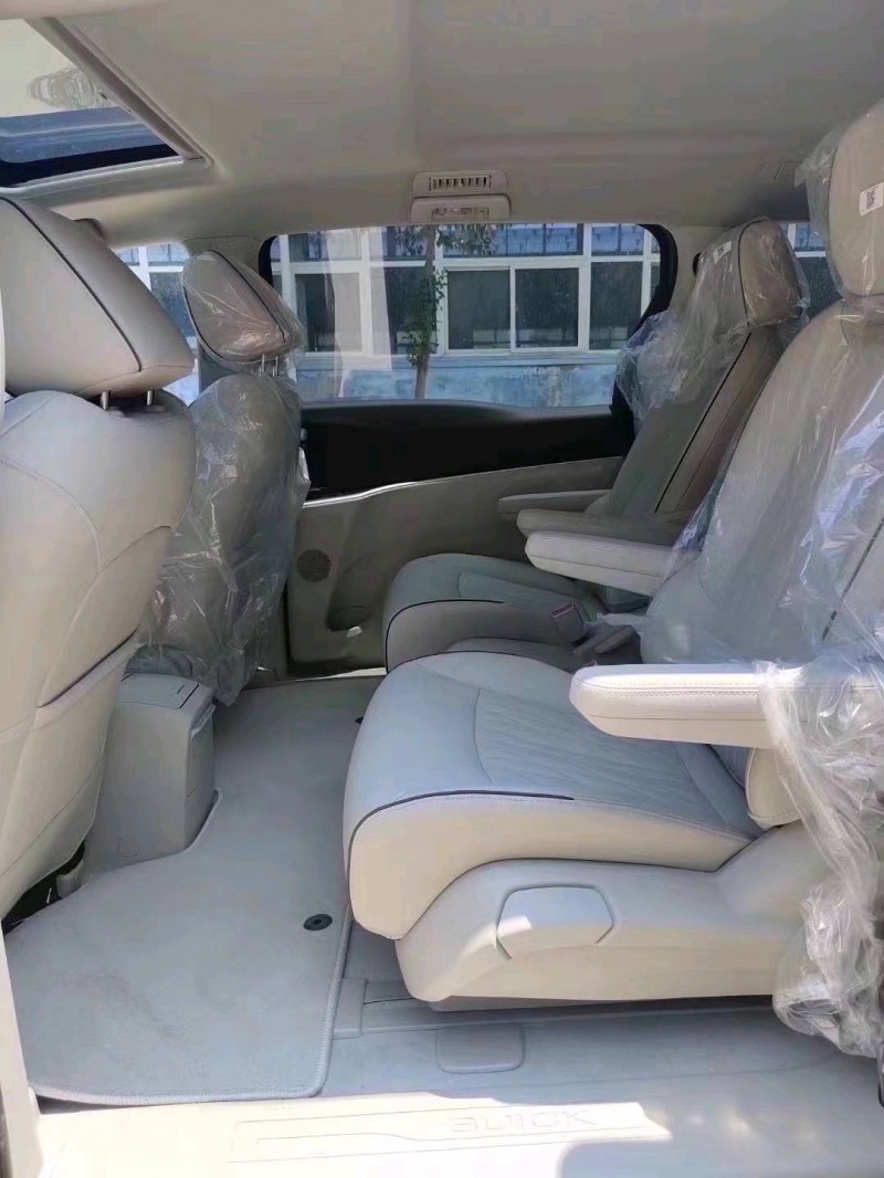 北京22年别克GL82