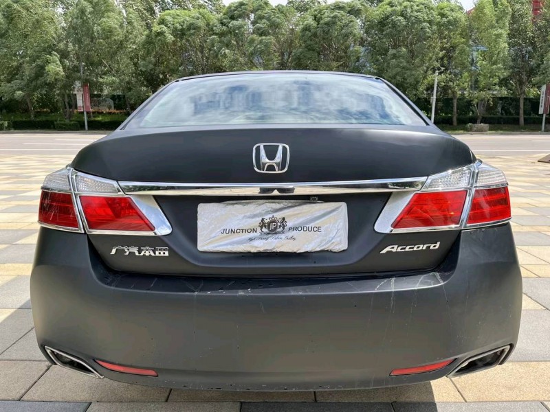 沈阳14年本田雅阁9