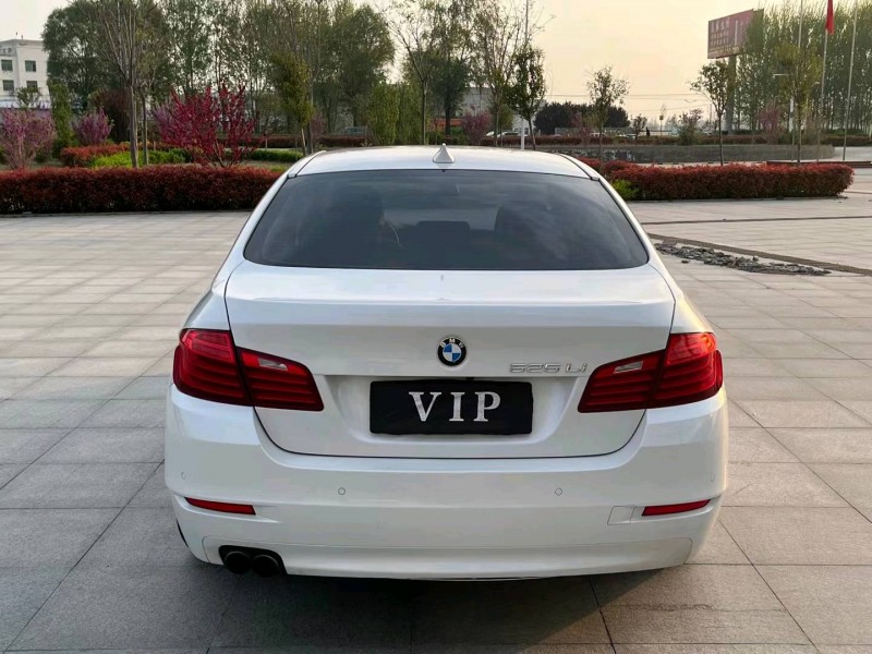 济宁14年宝马5系9