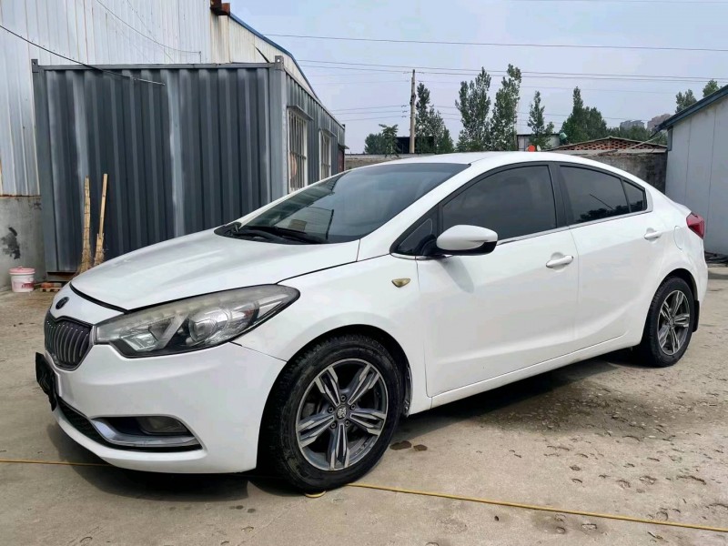 济宁14年起亚K33