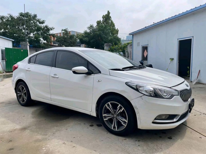 济宁14年起亚K32