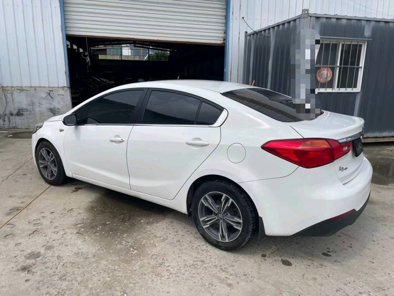 济宁14年起亚K37