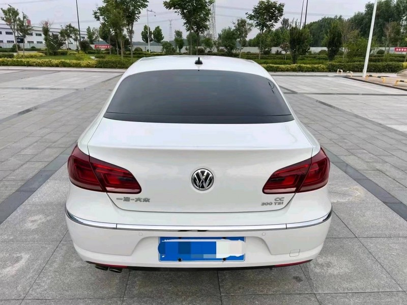 济宁17年大众CC1