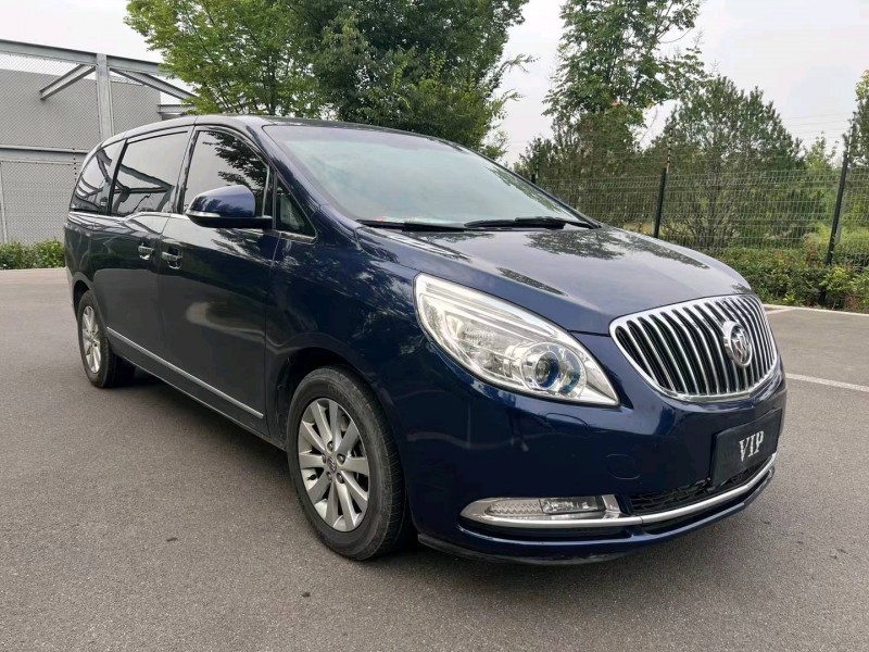 济宁13年别克GL88