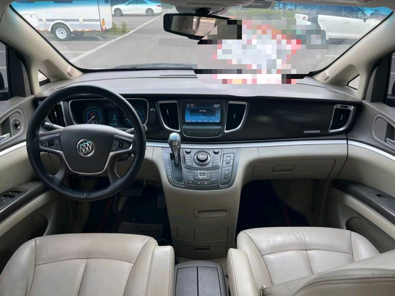 济宁13年别克GL86