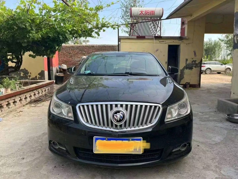 北京09年别克君越1