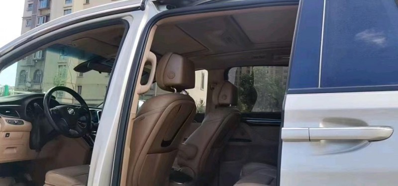 青岛17年别克GL87