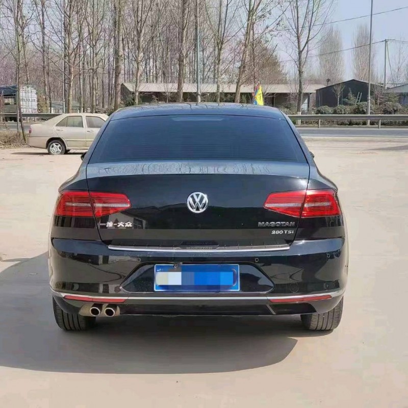 北京17年大众迈腾5