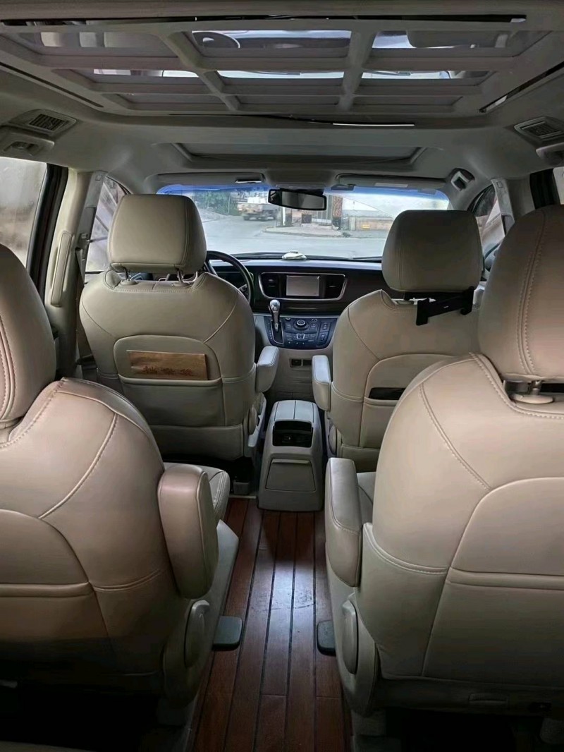 石家庄19年别克GL86