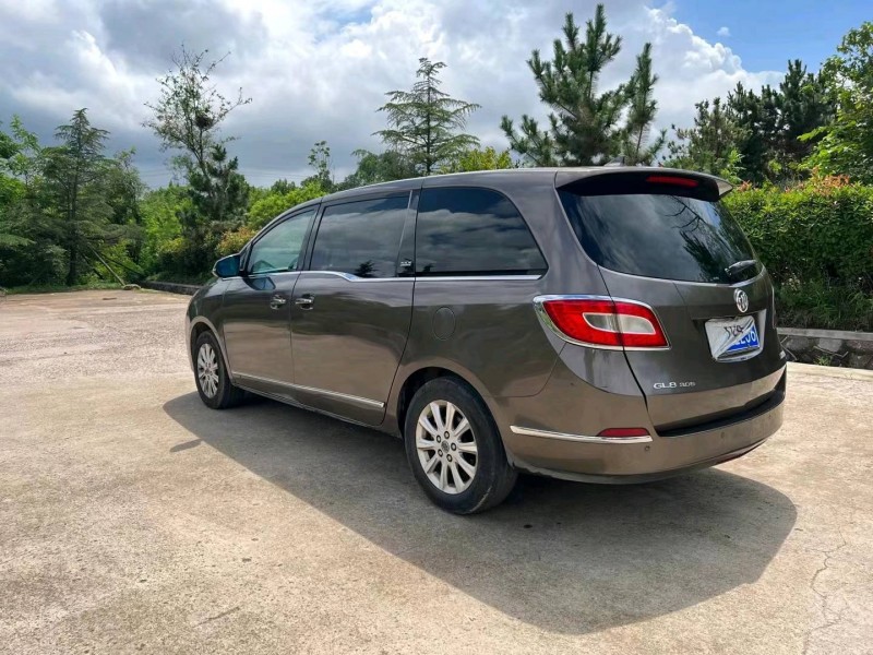 青岛14年别克GL88