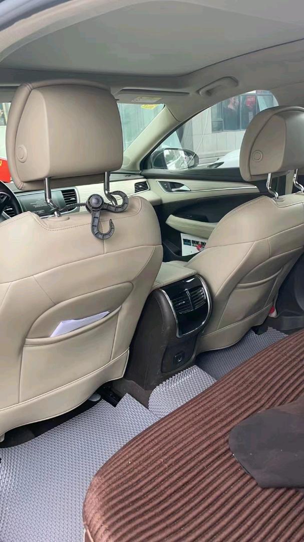 青岛17年别克君越2