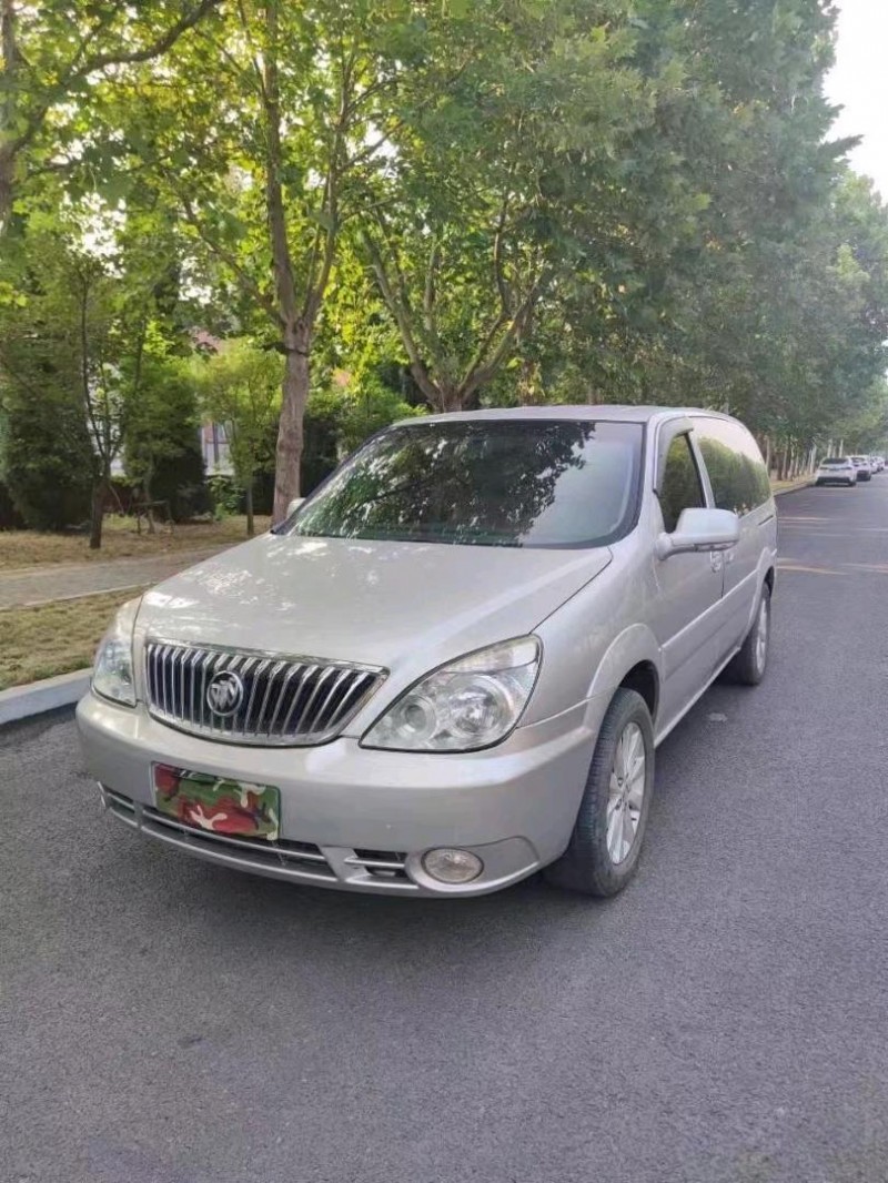 聊城14年别克GL82