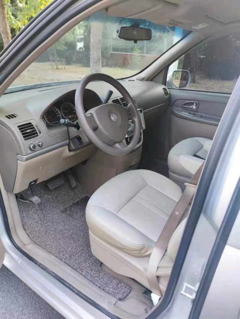 聊城14年别克GL84