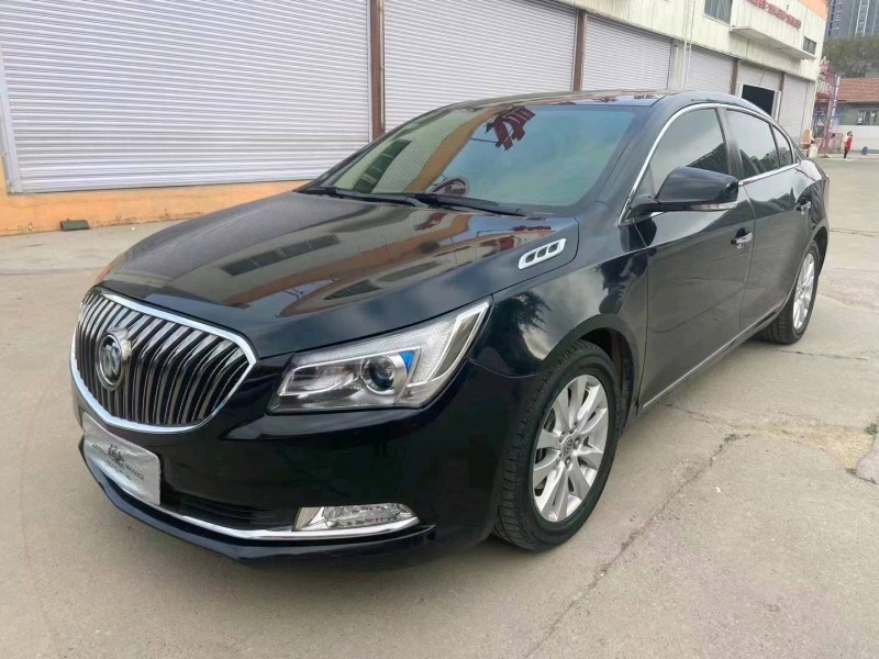 青岛15年别克君越3