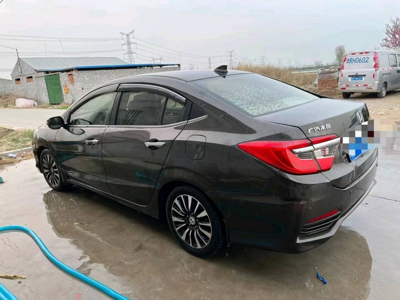 青岛14年本田凌派3