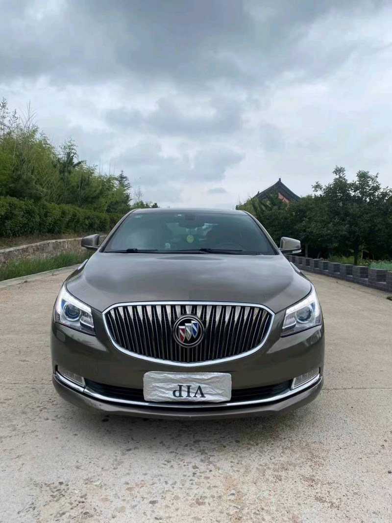 青岛14年别克君越1