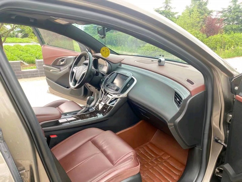 青岛14年别克君越6