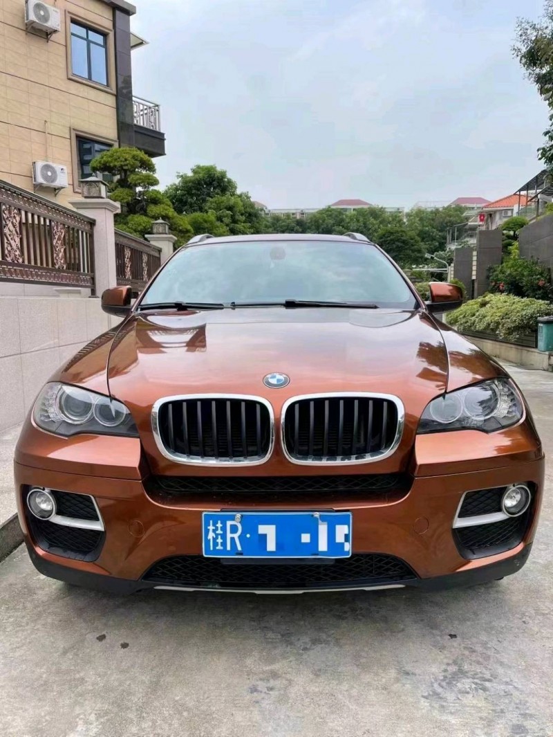 广州14年宝马X61
