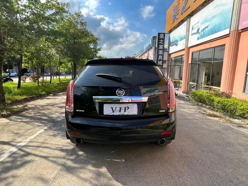 北京14年凯迪拉克SRX7