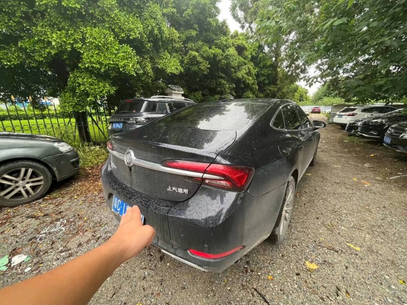 广州21年别克君越2