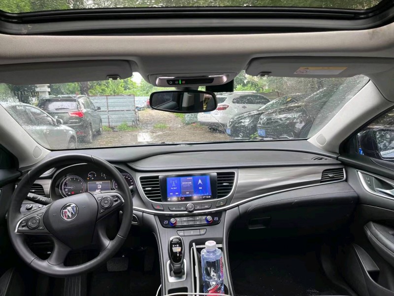 广州21年别克君越1