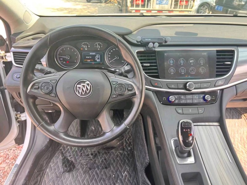 广州18年别克君越8