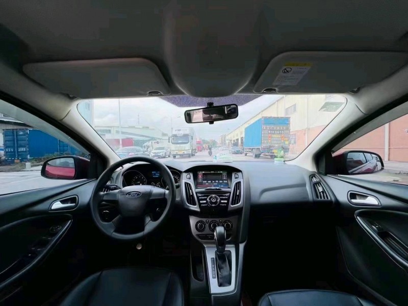 东莞14年福特福克斯6