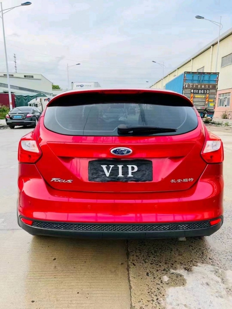 东莞14年福特福克斯9