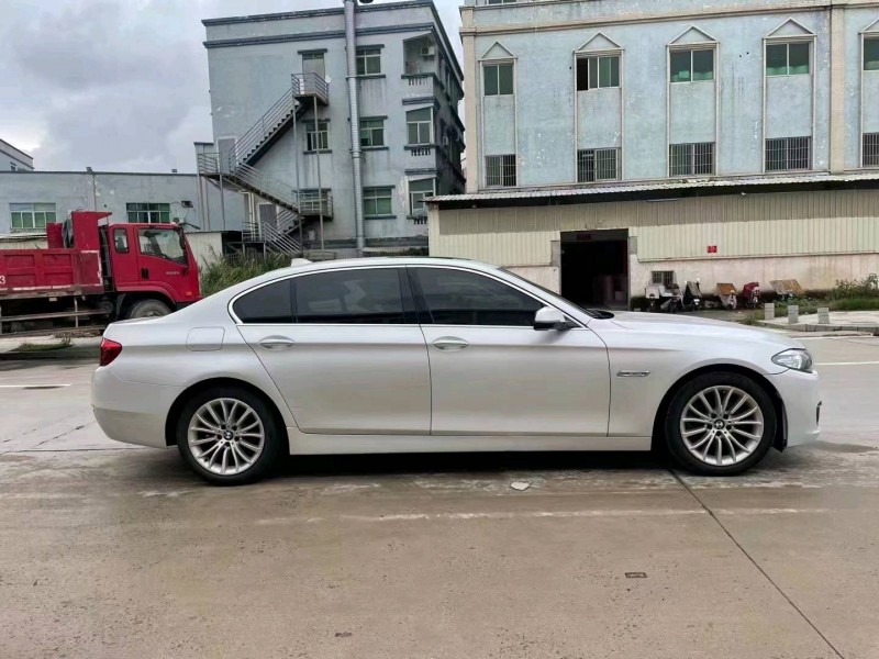东莞17年宝马5系8