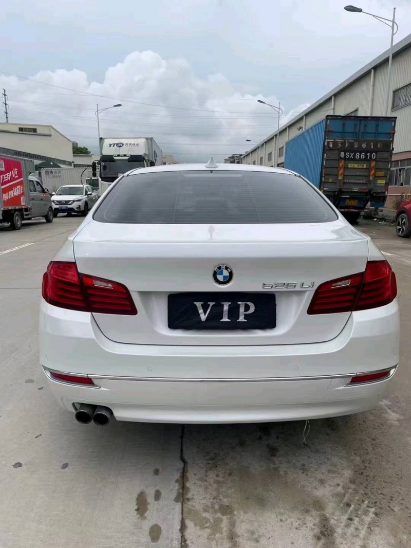 东莞17年宝马5系9