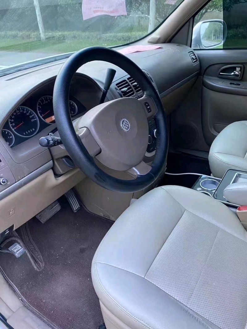 徐州13年别克GL84