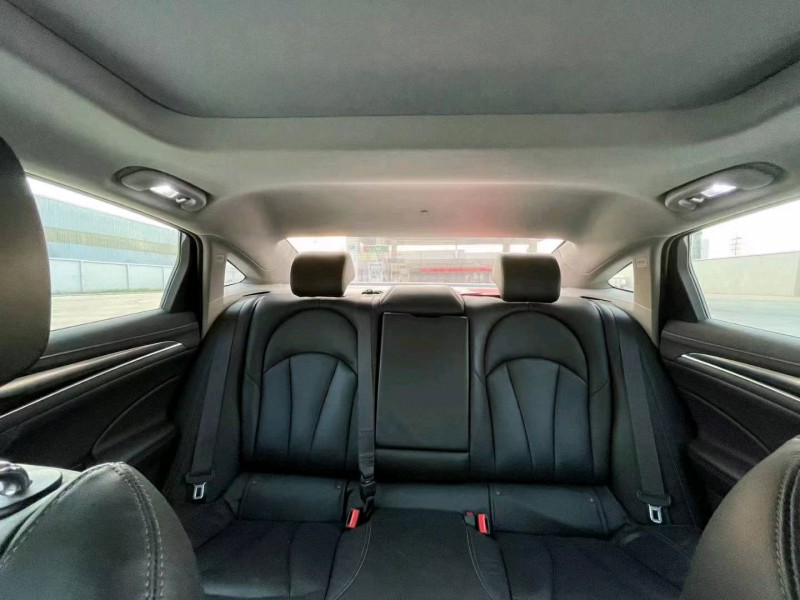 徐州19年别克君越4