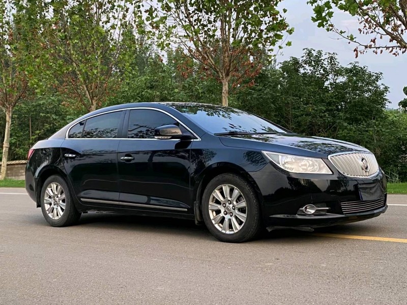 徐州13年别克君越7