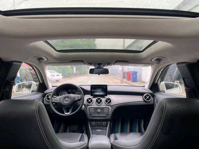 沈阳17年奔驰GLA7