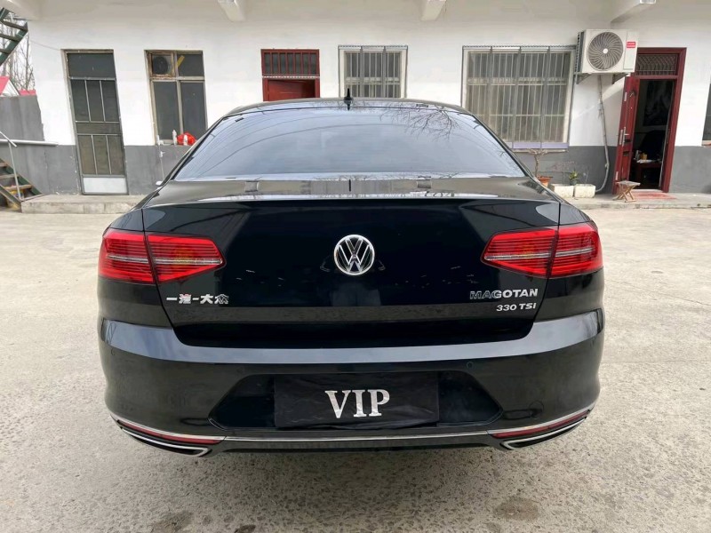 济宁18年大众迈腾8