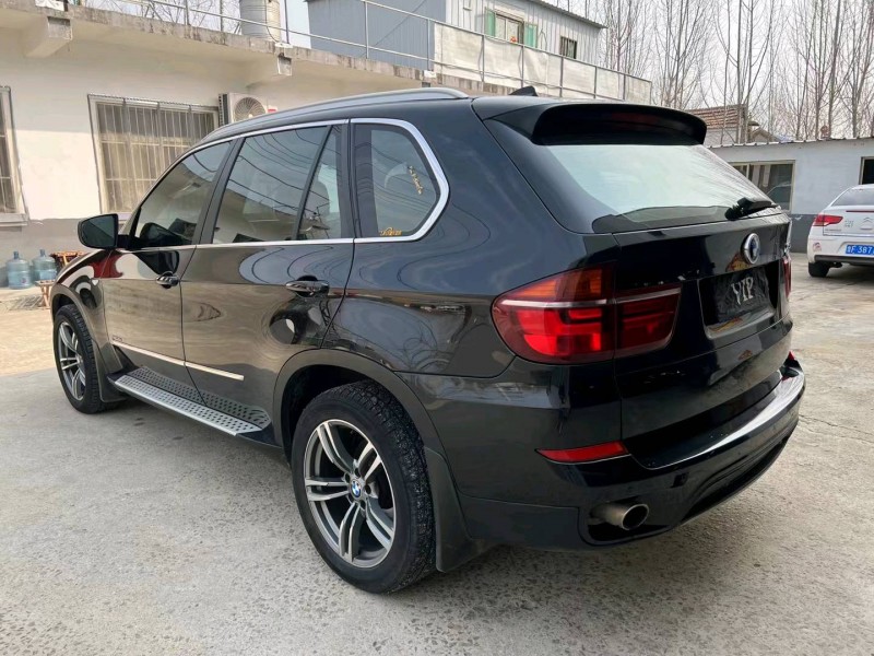 济宁13年宝马X52