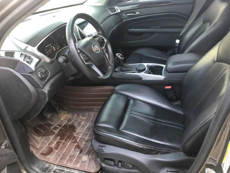 济宁15年凯迪拉克SRX4