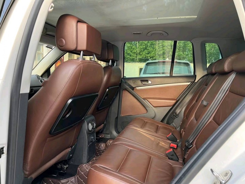 济宁13年大众途威6