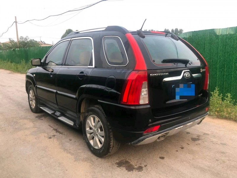 济宁14年起亚狮跑8