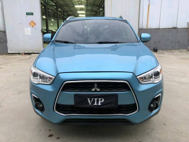 济宁14年三菱劲炫9