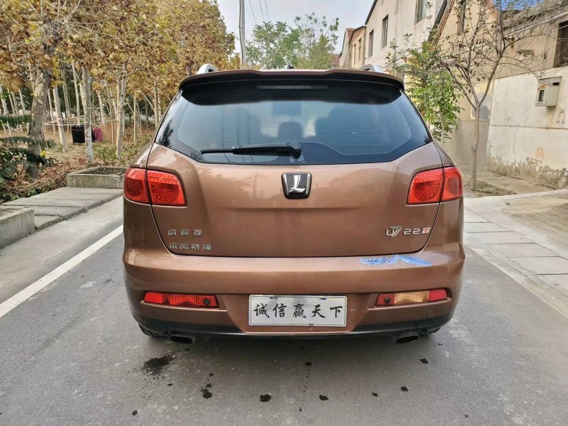 济宁14年纳智捷大7 SUV9