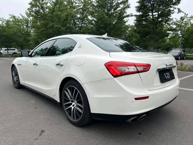 济宁14年玛莎拉蒂Ghibli6